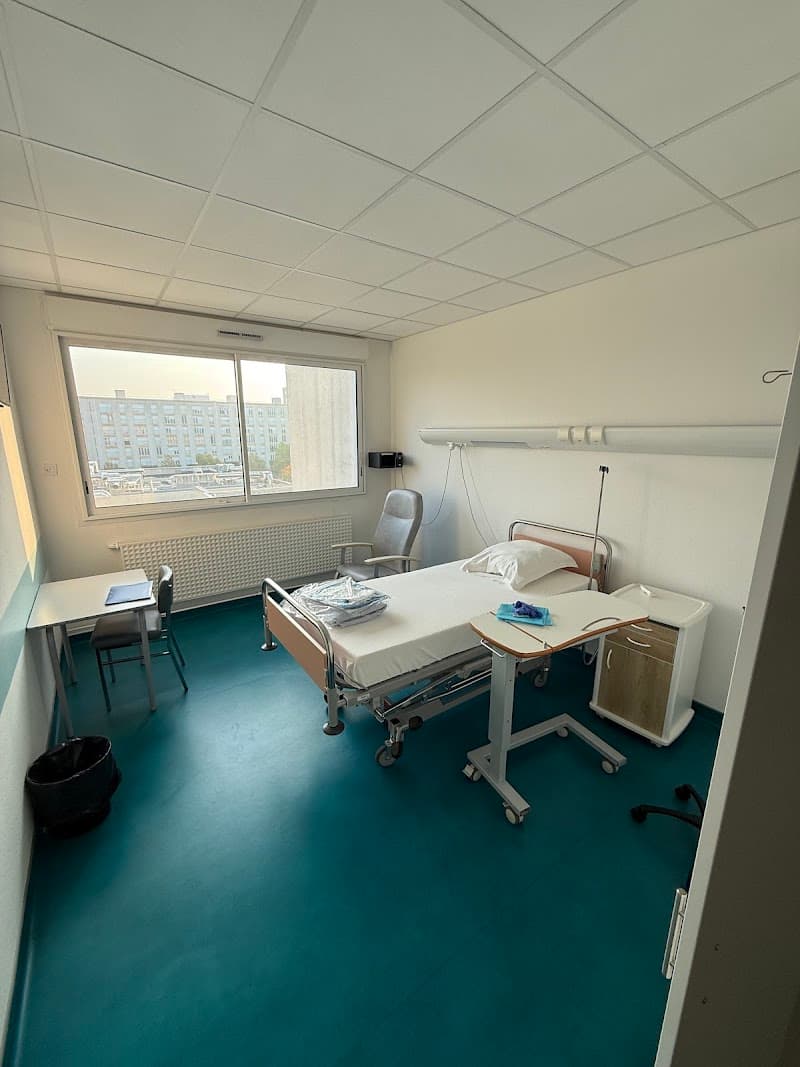 Photo de 🏥 Polyclinique Montier La Celle - ELSAN