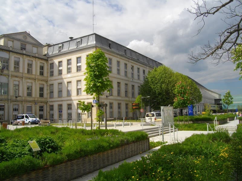 Photo de Hôpital de la Croix-Rousse - HCL