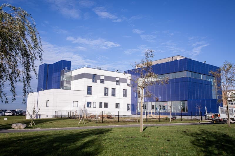 Photo de Clinique Saint-Roch - SMR et Chirurgie à Roncq 59 | LNA Santé