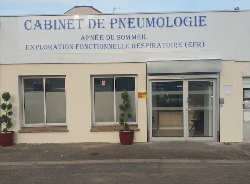 Photo de Dr Koffi BLEWOUSSI ( spécialiste apnée du sommeil)