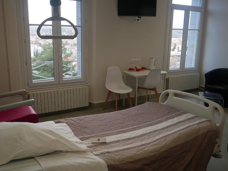 Photo de 🏥 Clinique Bon Secours - ELSAN