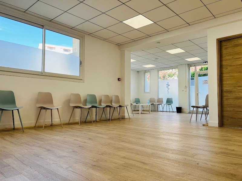 Photo de Dr MARCHESCHI - Espace Médical Parc Azur - Apnées du Sommeil