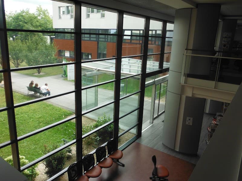 Photo de Polyclinique du Maine
